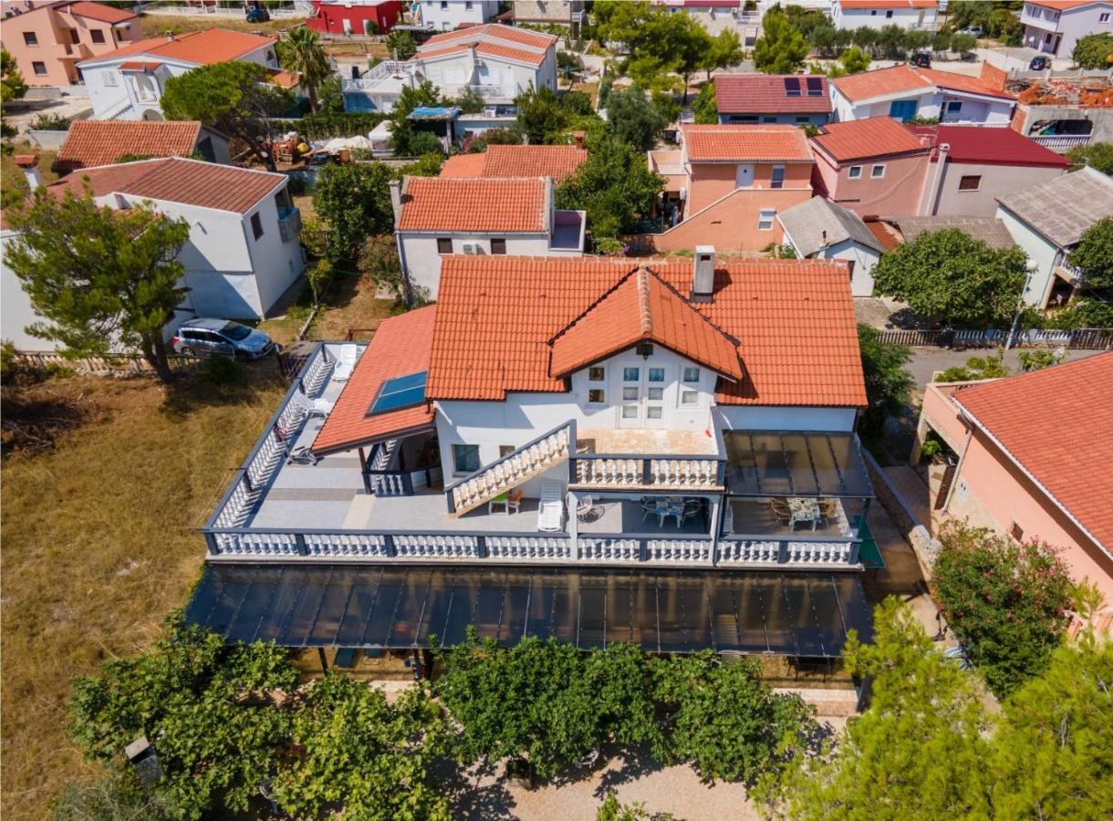 Apartments Villa Agape Vir Exterior photo