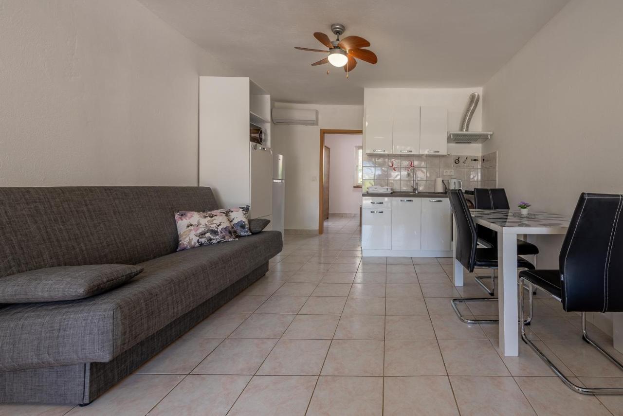Apartments Villa Agape Vir Exterior photo
