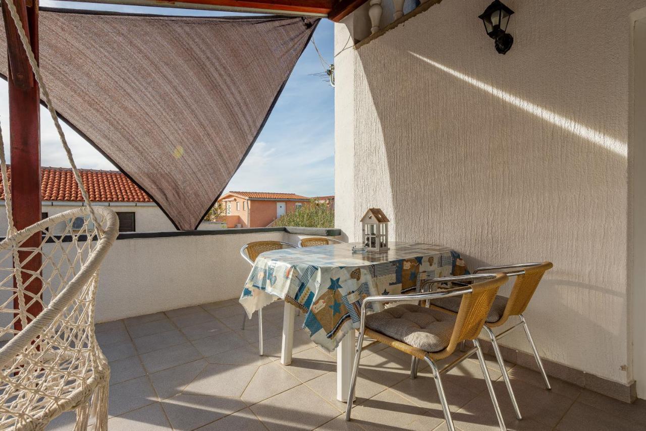 Apartments Villa Agape Vir Exterior photo